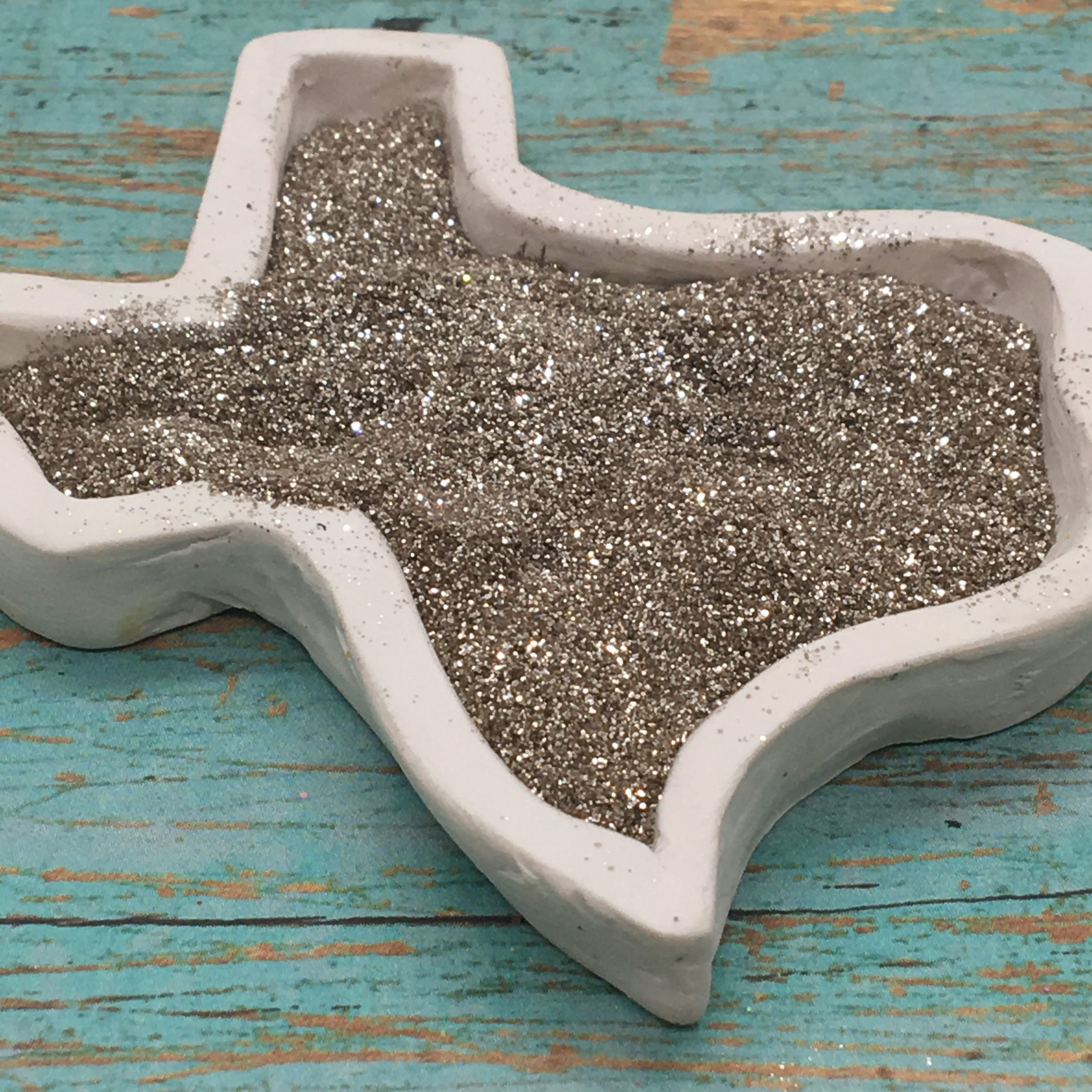 Clay - Image 2